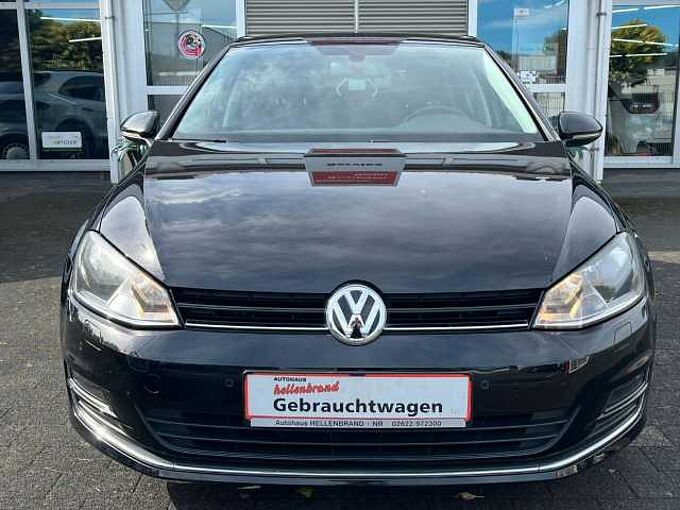 Volkswagen Golf VII Lim. 1.6 TDI Lounge BMT *NAVI*