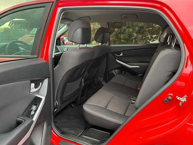 SsangYong Korando 2.0i  Quartz 4x2