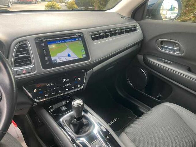 Honda HR-V 1.5 i-VTEC Elegance *SHZ*ALLWETTER*NAVI
