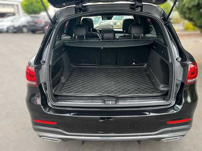 Mercedes-Benz GLC 300 d 4Matic AMG Line