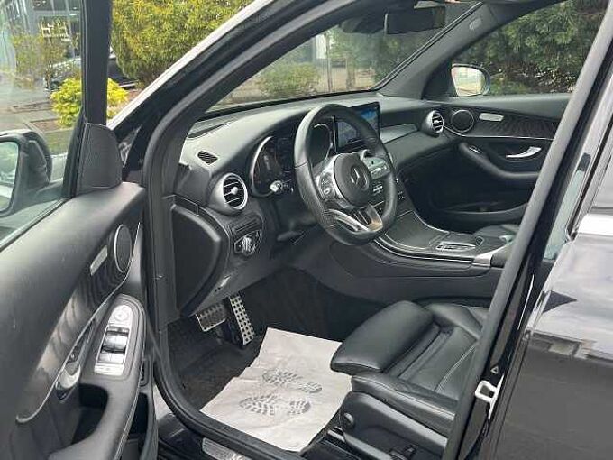 Mercedes-Benz GLC 300 d 4Matic AMG Line