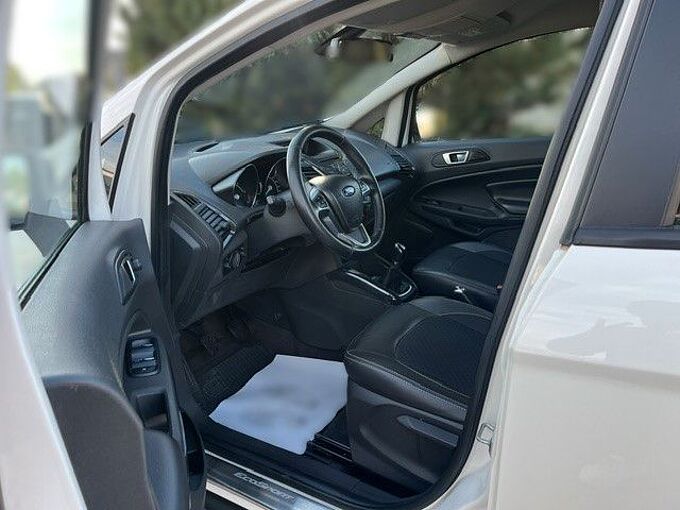 Ford EcoSport 1.5 TDCi Titanium