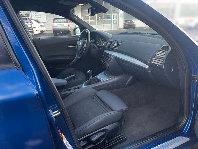BMW 118 i M-Paket *T&Uuml;V 27*