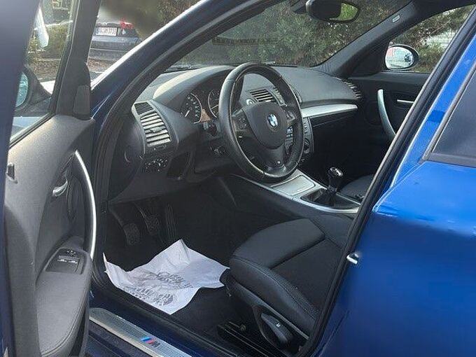 BMW 118 i M-Paket *T&Uuml;V 27*