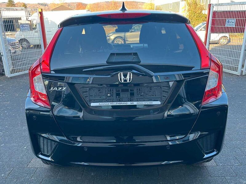 Honda Jazz 1.3 i-VTEC Elegance NAVI/SHZ/KAMERA