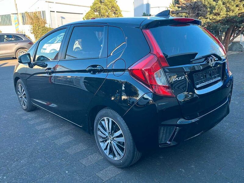 Honda Jazz 1.3 i-VTEC Elegance NAVI/SHZ/KAMERA