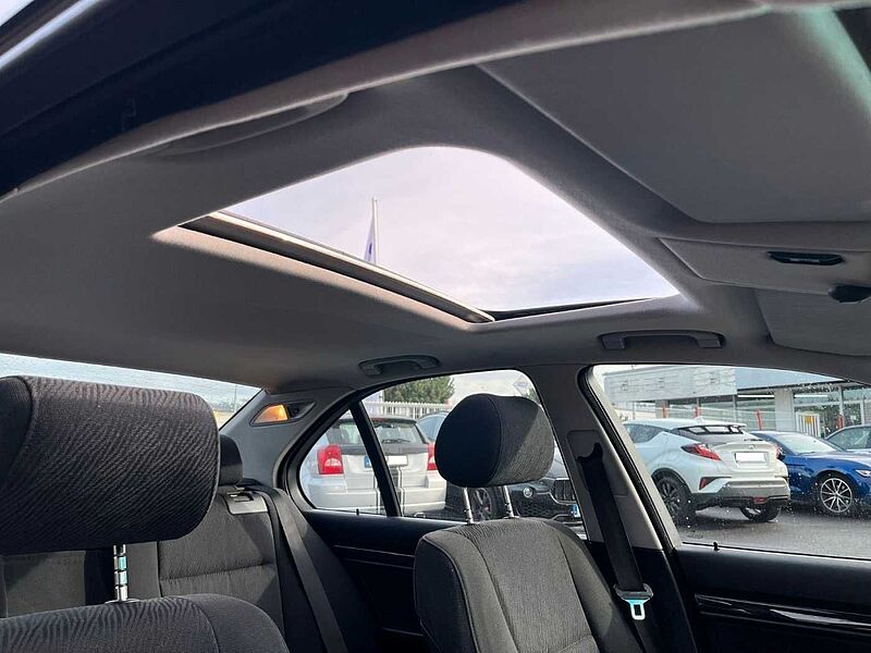 BMW 520 i *Standheizung* KLIMA* SCHECKHEFT* TOP**