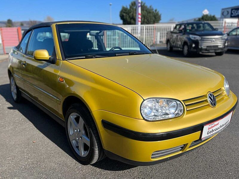 Volkswagen Golf IV Cabriolet 1.6 &apos, Avantgarde&apos,