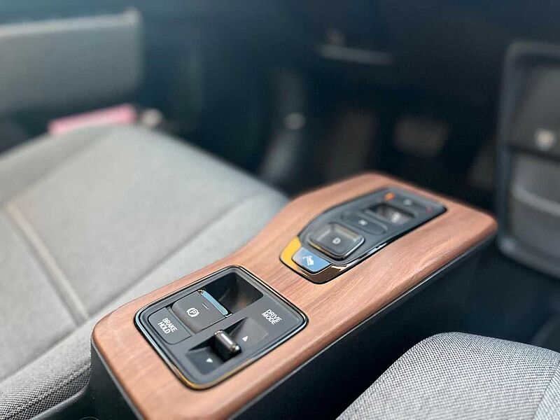 Honda e Basis KAMERA/NAVI **AKTION% UPE NP: 34.880€**