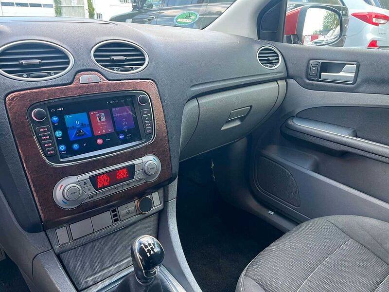 Ford Focus 1.8 Titanium