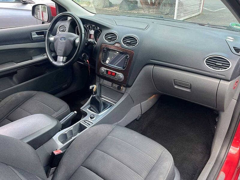 Ford Focus 1.8 Titanium