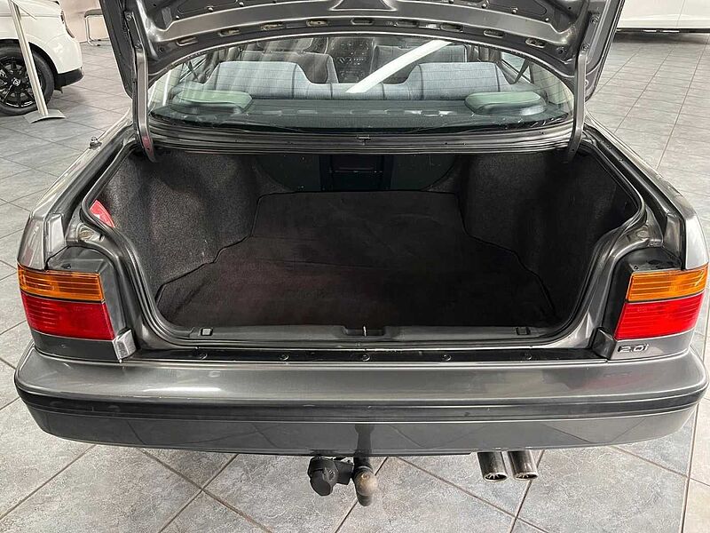 Honda Accord 2.0i *AT* AHK* H-Kenn. * Schiebedach