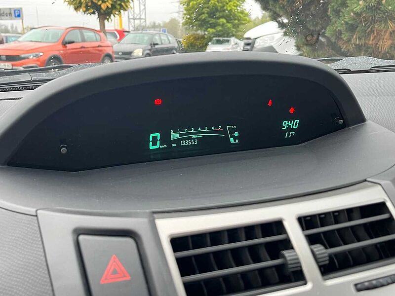 Toyota Yaris 1.0 Cool *TÜV NEU*