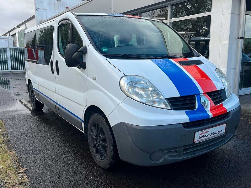 Renault Trafic 2.5  Combi L2H1 2,9t  verglast AHK