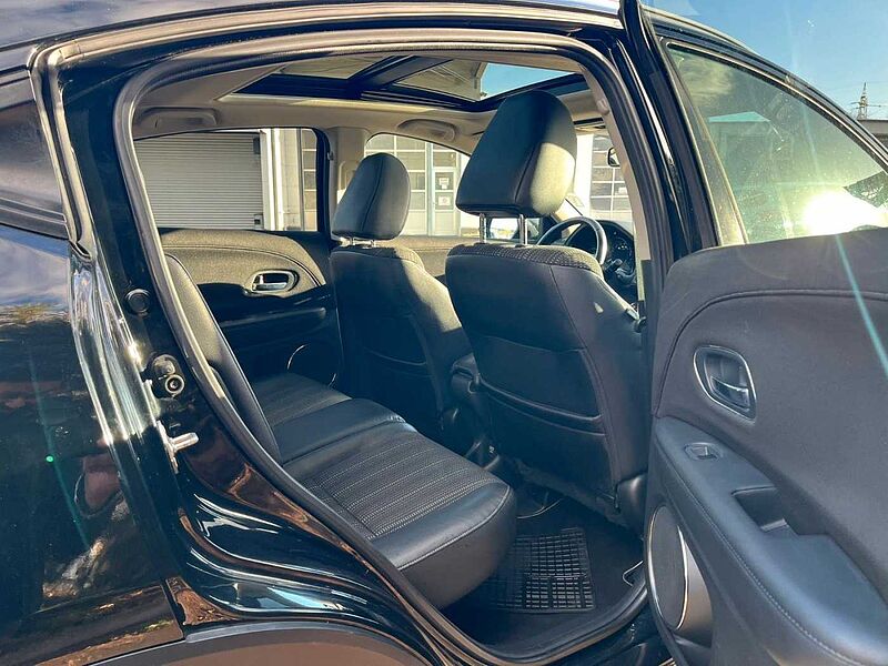 Honda HR-V 1.6 d Executive BLACK EDITION