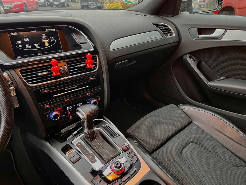 Audi A4 3.0 TDI Avant S line Sportpaket quattro