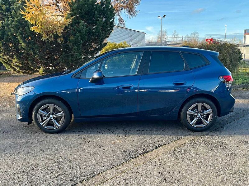 BMW 216 i Active Tourer