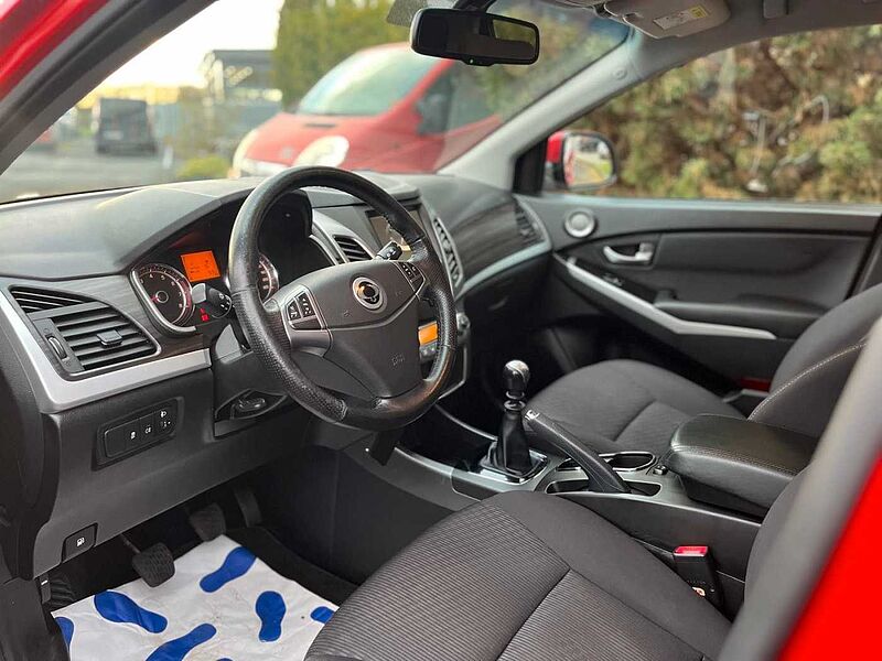 SsangYong Korando 2.0i  Quartz 4x2