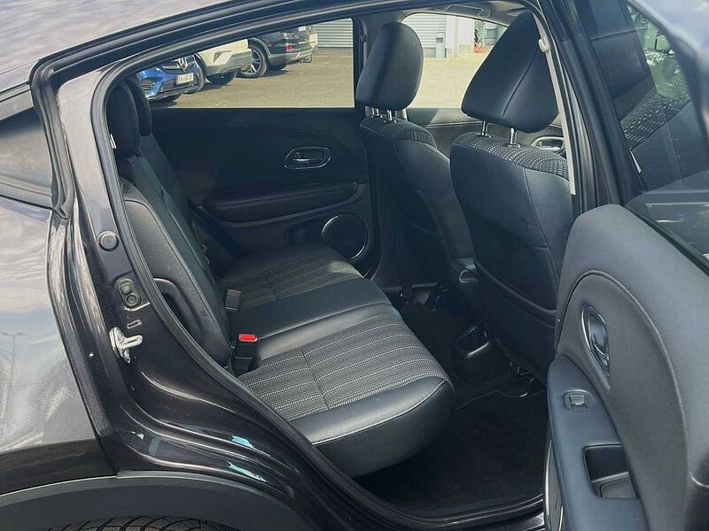 Honda HR-V 1.5 i-VTEC Executive *SHZ* NAVI*