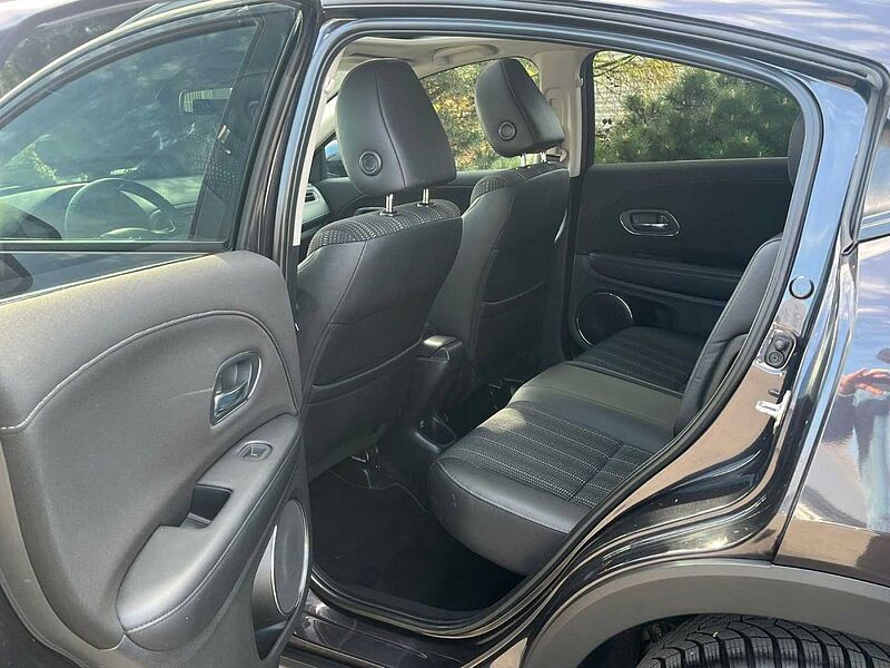 Honda HR-V 1.5 i-VTEC Executive *SHZ* NAVI*