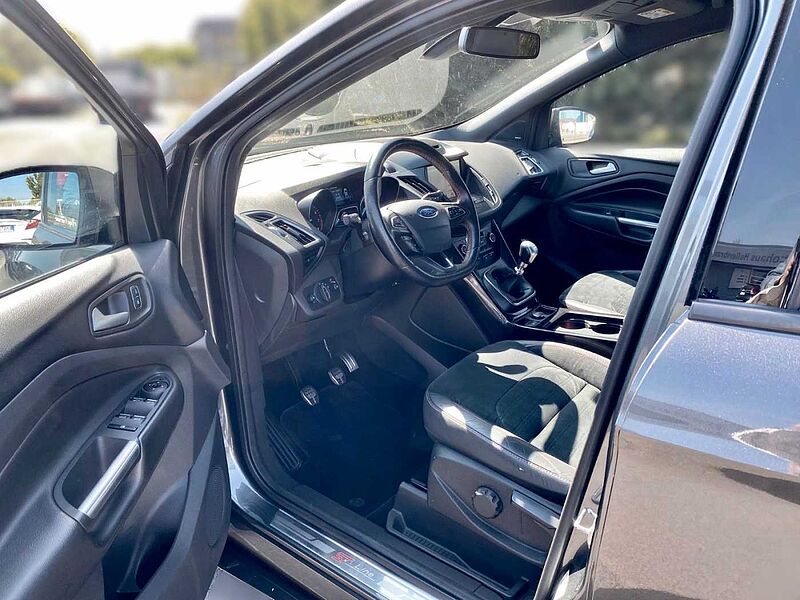 Ford Kuga ST-Line *NAVI* KAMERA