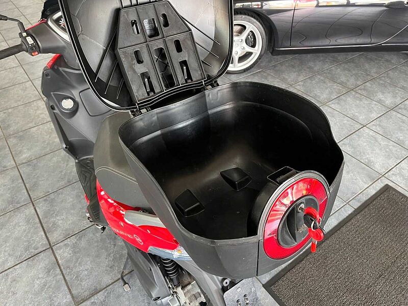 Kymco Agility City +50i E4 (25/45 km/h)