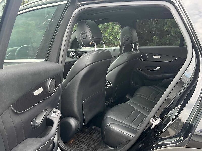 Mercedes-Benz GLC 300 d 4Matic AMG Line