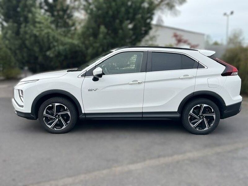 Mitsubishi Eclipse Cross Basis Hybrid 4WD