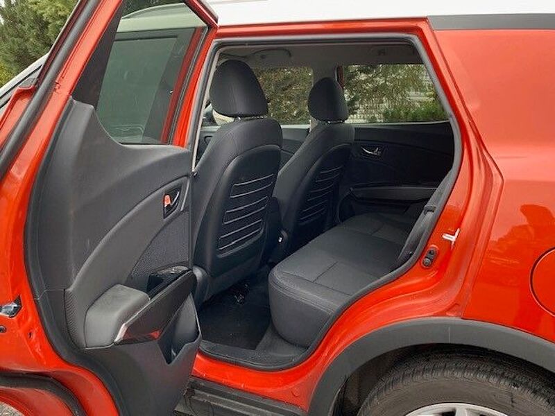 SsangYong Tivoli 1.5 T-GDi Fizz 2WD BiColor